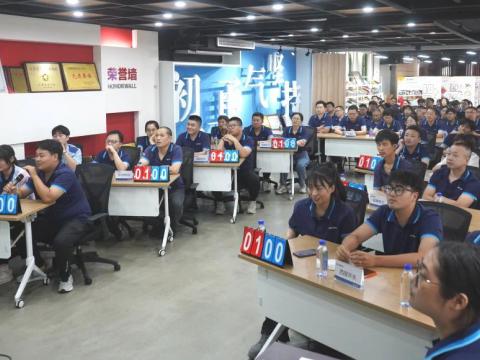 人人讲清静，，，个个会应急--流通生命通道|和记官网电气举行清静月活动