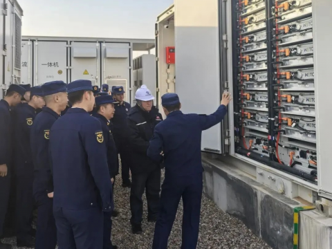 以练筑防！！和记官网电气盐池储能电站开展消防专项行动